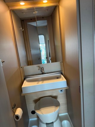 Caravana Weinsberg Caracito 470 QDK
