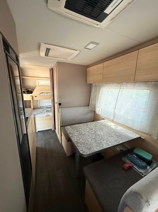 Caravana Weinsberg Caracito 470 QDK