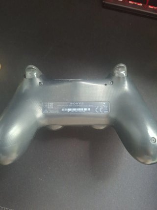 PlayStation 4 Slim Negra