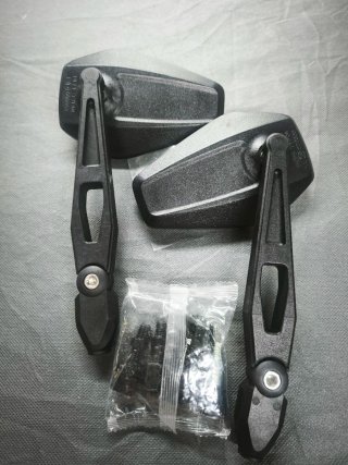 Retrovisores ajustables para moto