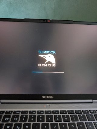 Slimbook EVO 14" | Ryzen 7 (Última Gen) | 32GB RAM