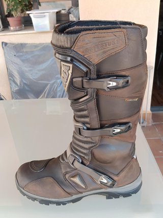 BOTA MOTO HOMBRE "FORMA ADVENTURE" T-49