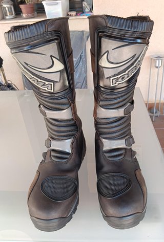 BOTA MOTO HOMBRE "FORMA ADVENTURE" T-49