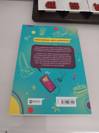 Xènia, tens un whatsapp