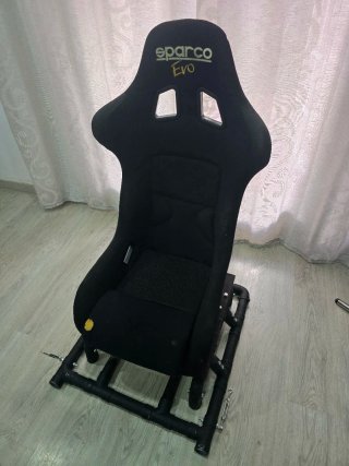 Cockpit + Volante Logitech G920