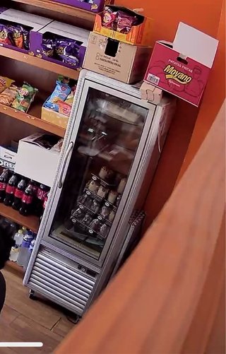 Nevera expositora refrigerada