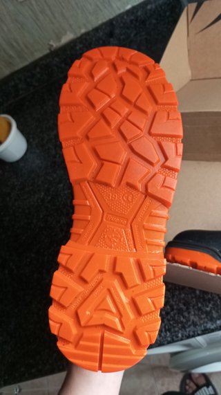 Botas de trabajo negras de la Marca Trueno