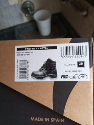 Botas de trabajo negras de la Marca Trueno