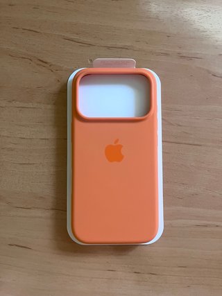 Funda Apple Naranja Silicona iPhone 17 pro