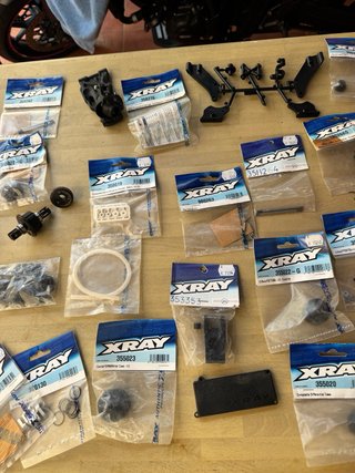 Repuestos XRAY 1/8