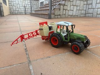Tractor Fendt Bruder