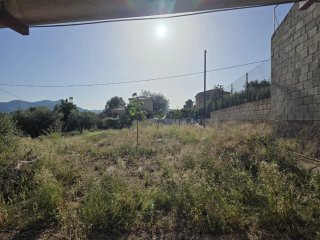 Busco tierra de relleno para nivelar bancal
