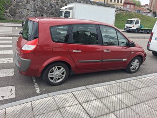Renault Grand Scenic 2005