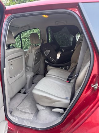 Renault Grand Scenic 2005