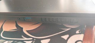 Acer Nitro V 15-RTX 4060 (8GB)-Ryzen 7-32GB RAM