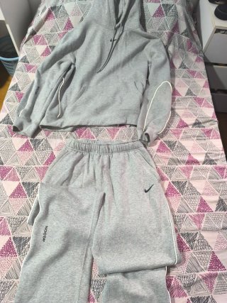 Conjunto Nike NOCTA Gris