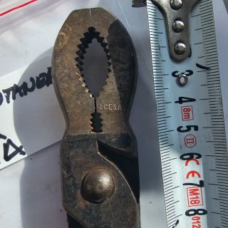 Alicate fontanero USADA 8€
