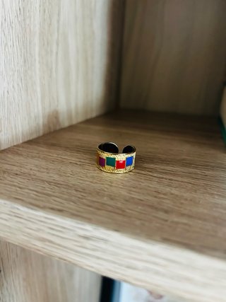 Anillo Singulary Ajustable Multicolor Dorado
