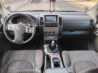 Nissan Pathfinder 2010