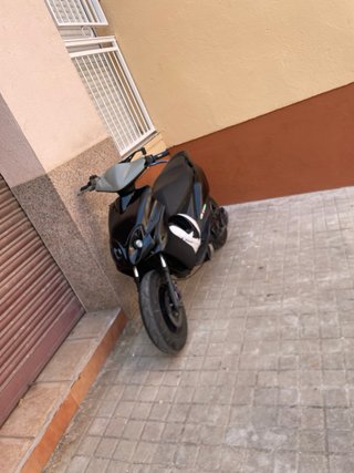 Yamaha Jog RR Negra