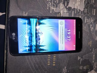 LG K4 (2017) Negro