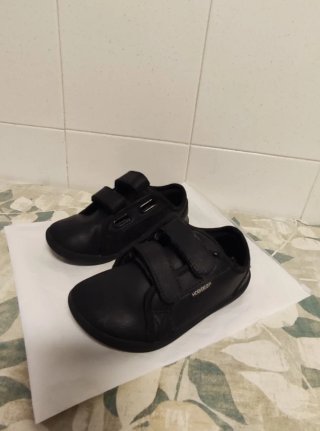 Zapatillas HOBIBEAR niño velcro negro T29