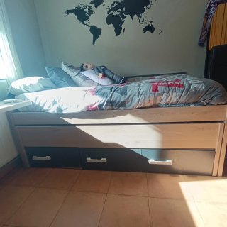 Habitación juvenil 2 camas + escritorio