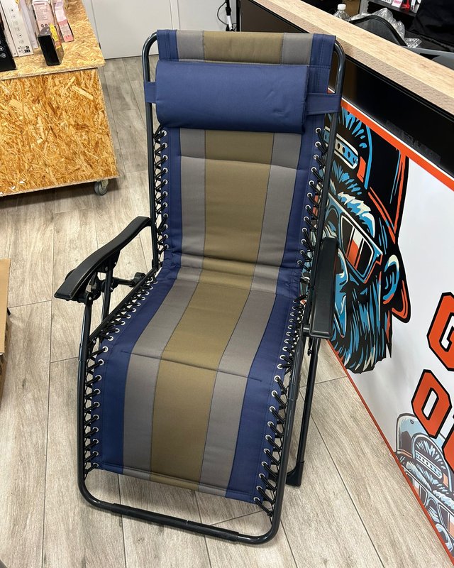 Silla gravedad cero azul y amarilla - miniatura 4