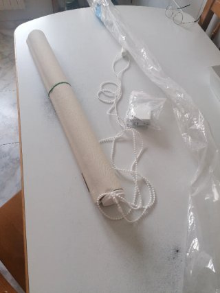 Estor enrollable beige poliéster