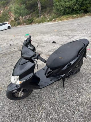 Yamaha Jog RR