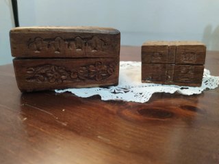 Coppia Scatole Legno Intagliate