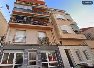 Piso en alquiler en Carolinas Altas en Alicante