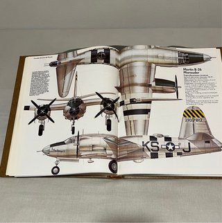 Enciclopedia ilustrada de la aviación.