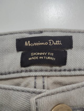 Vaqueros grises Massimo Dutti