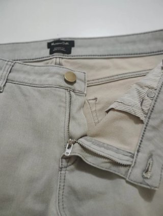 Vaqueros grises Massimo Dutti