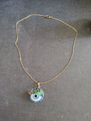 Colgante Ojo Azul Purpurina Verde - Cadena Dorada
