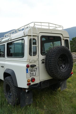 Land Rover Defender 2006