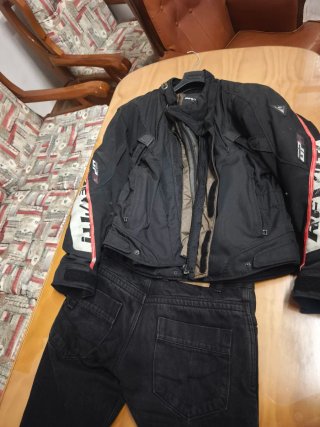 Chaqueta y Pantalón Moto Negro