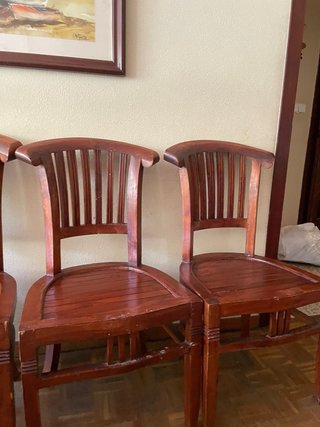 Sillas de madera estilo colonial (4 unidades)