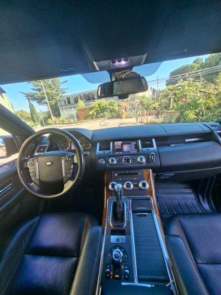 Land Rover Range Rover Sport 2011