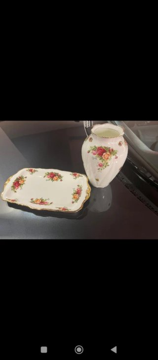 Taza y platillo Royal Albert