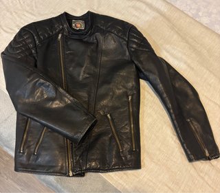 Chaqueta de cuero moto retro. Talla 50. Calidad.