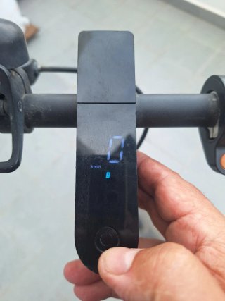 Patinete Eléctrico Mi.com con Bluetooth