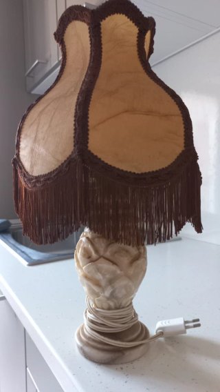 Lámpara de mesa alabastro 40cm