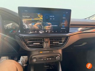 Ford Focus 1.0 Ecoboost MHEV 114kW ST-Line