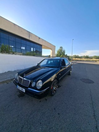 Mercedes-Benz Clase E 2000