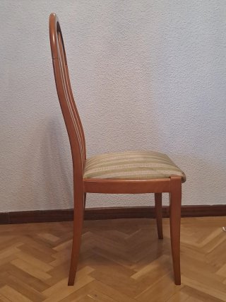 Sillas de salón.