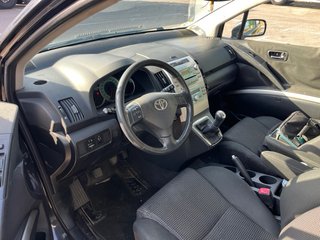 Toyota Verso Negro año 2006  258761 kms