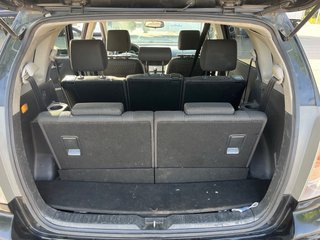 Toyota Verso Negro año 2006  258761 kms