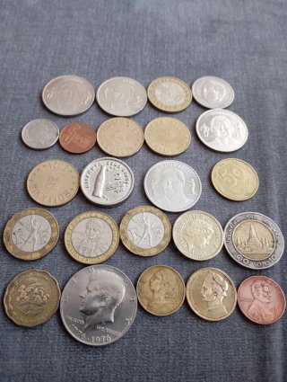 Lote de monedas variadas